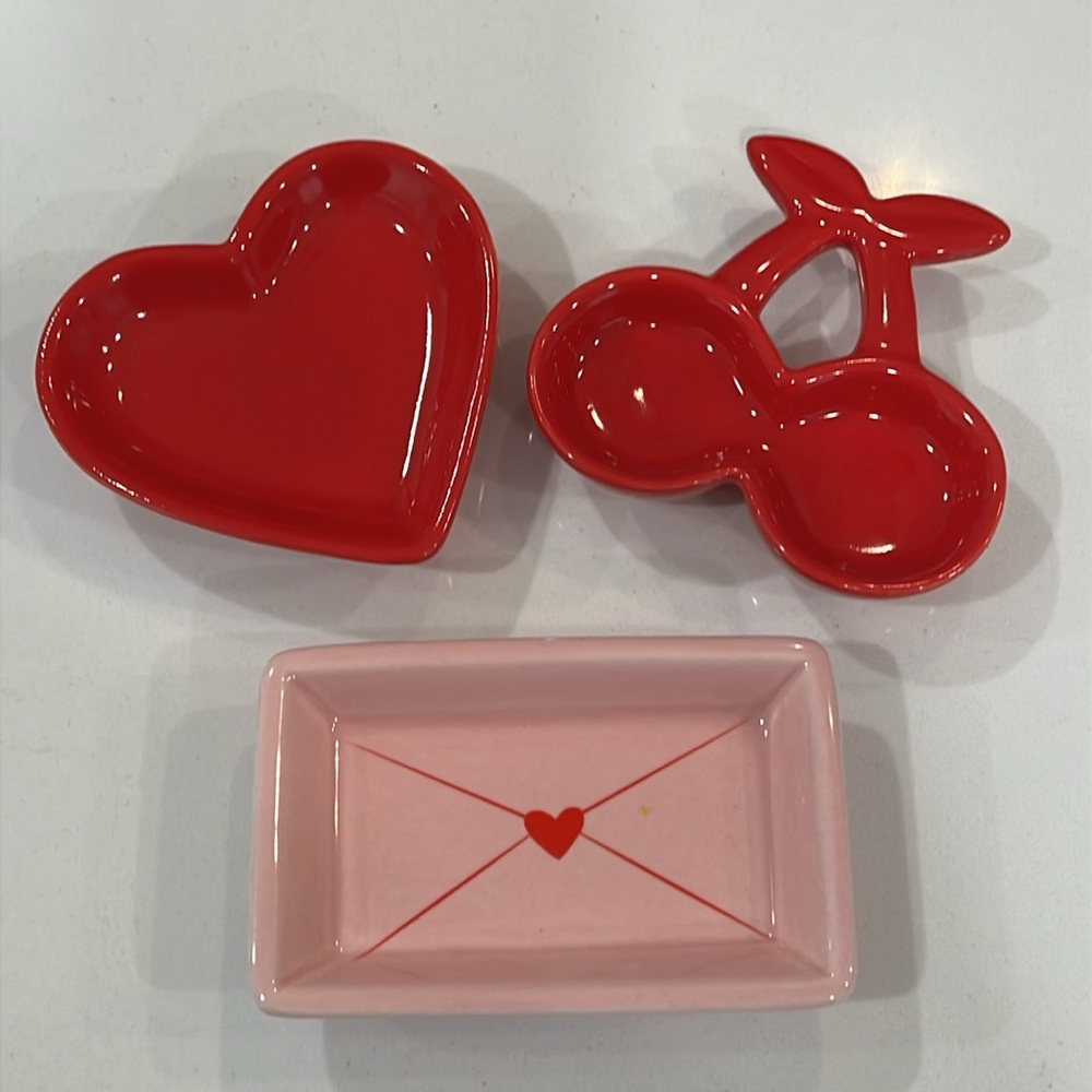 ❤️🍒💌Cute. Set Of Ceramic Ring Holder